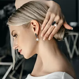 Кольцо один камень 51863SP1B серебро_1